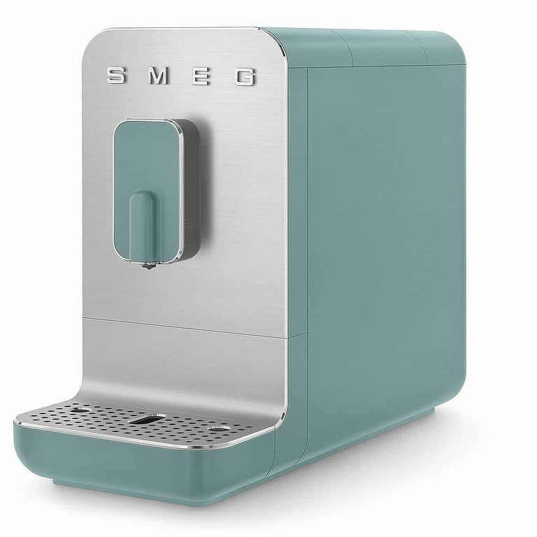 Smeg Automatski Espresso Aparat - MAT SMARAGDNO ZELENA (BCC01EGMEU) | Automatski Espresso Aparat