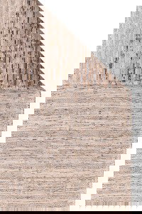 DAPHNE Kutnu tepih Marine Beige, ručno tkan u Bosni, elegantan i sofisticiran tepih s modernim dizajnom i neutralnim bojama za sofisticirane interijere.