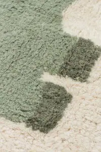 Mehak, antialergijski dječiji tepih od pamuka u krem bojama, prikazan na slici, idealan za sigurno i udobno dječje okruženje.