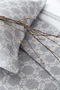 Crown - Kraljevska Posteljina - Set od 8 kom (AP) - Sivi (Gray) | Kraljevska Posteljina + Prekrivač Set