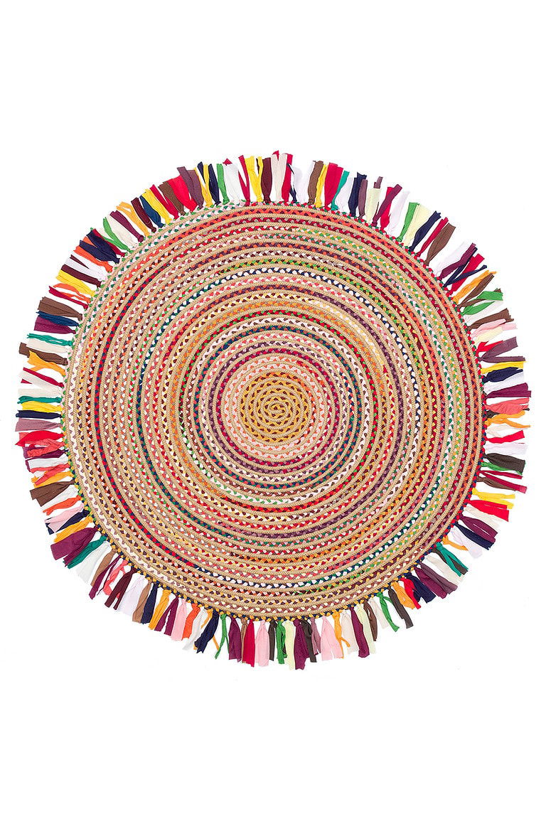 BESPLATNI DAPHNE tepih Patna Tepih 10 (Multy Mix) s raznobojnim franjama, ručno izrađen od kvalitetnih materijala, savršen za ukrašavanje dnevnih soba i dječjih soba, dodaje boju i toplinu prostoru.