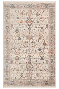 Prilagođeni tepih od kamena u bež sivoj boji, idealan za moderni i klasični enterijer, sa detaljima inspirisanim tradicionalnim uzorcima, pruža toplinu i eleganciju prostoru.