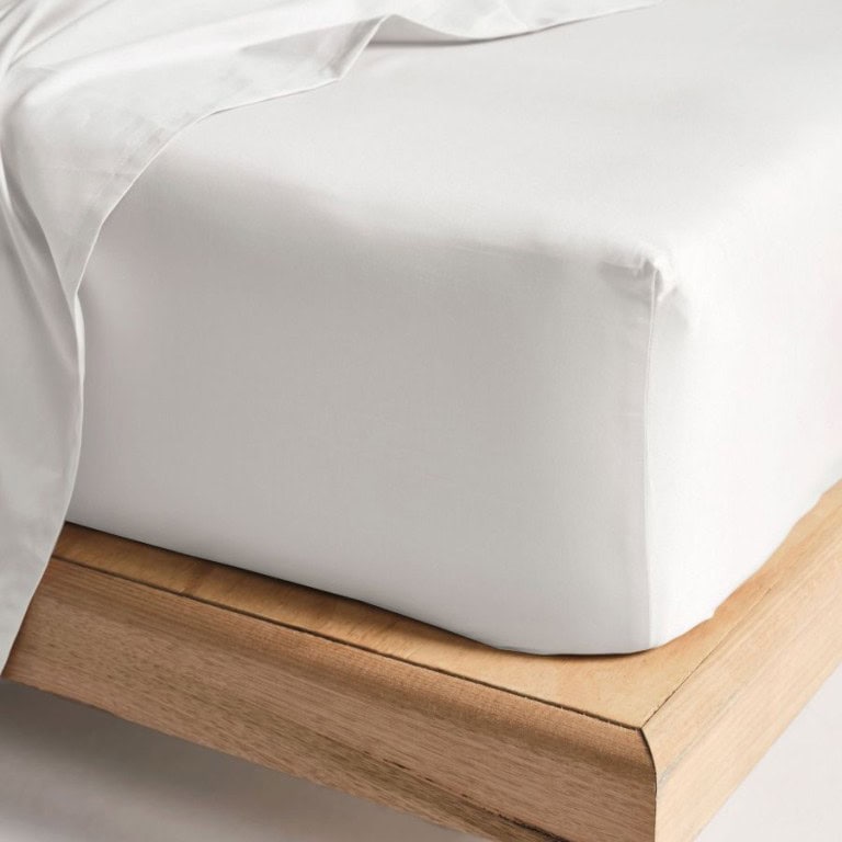 Plahta sa gumom Hotel Series 83 – TC 210 · Glatki saten