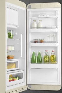 Smeg Frižider KREM - (FAB28RCR5) | Toster Za Četiri Kriške