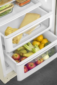 Smeg Frižider KREM - (FAB28RCR5) | Toster Za Četiri Kriške