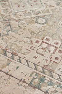 Mehanički tepih Babil u bež tonovima, ručno tkan, elegantan i sofisticiran dizajn za moderni enterijer.