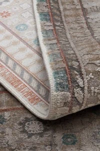 Visoka kvaliteta tepiha Babil - Grey iz ekskluzivne kolekcije, savršen za moderni enterijer, sa detaljnim uzorkom i neutralnim bojama za elegantan izgled prostora.