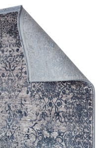 Srednjak Tepih Fresco Plavi s detaljima vintage uzorka, ručno izrađen od visokokvalitetnih materijala, idealan za elegantne enterijere i moderni dizajn doma.