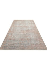 Visokokvalitetni tepih La Paz - Grey (LPZ02) iz ekskluzivne kolekcije, savršen za moderni enterijer, pruža udobnost i stil u svakom prostoru. Idealno za dnevne sobe, spavaće sobe ili poslovne prostore.