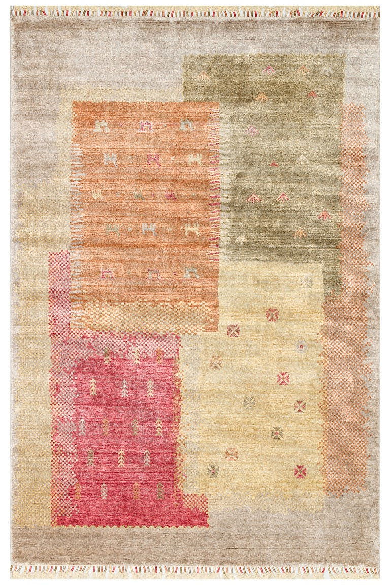 Umetnički tepih u bež, ružičastim i pastelnim tonovima, inspiriran jesenskim bojama, idealan za moderni i toplu atmosferu u domu. Savršen za dnevne sobe i spavaće sobe.